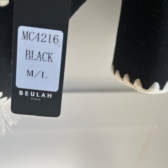 Beulah brand - Lovely Black Coat with Blanket Stitch Detail – Size M/L - Picture 5 of 6